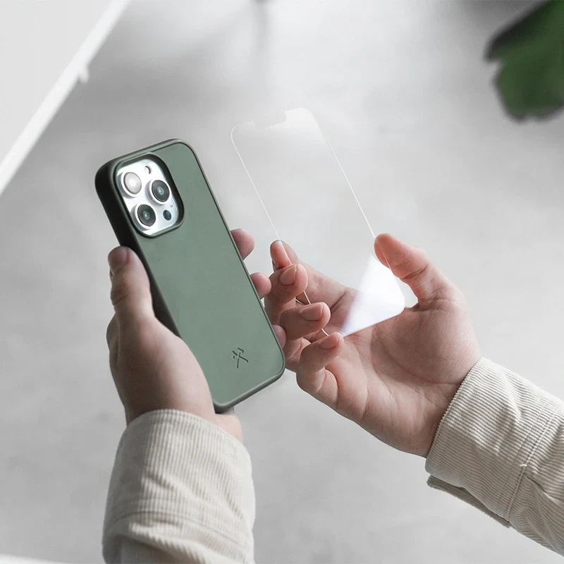 Verre blindé 2.5D (2 pièces) - iPhone 13/13 Pro – Image 5